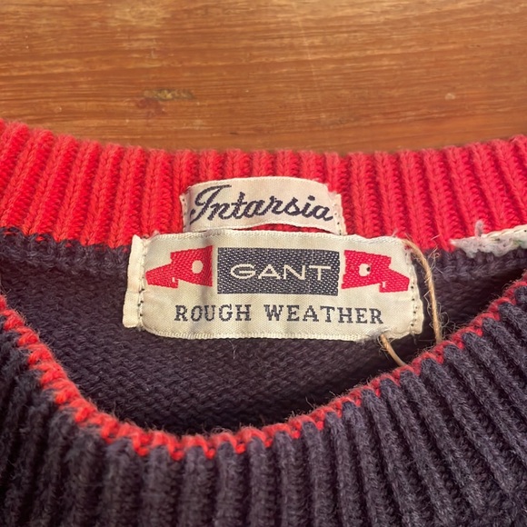 Vintage GANT Navy Knit Crewneck Sweater. Large - Picture 5 of 6